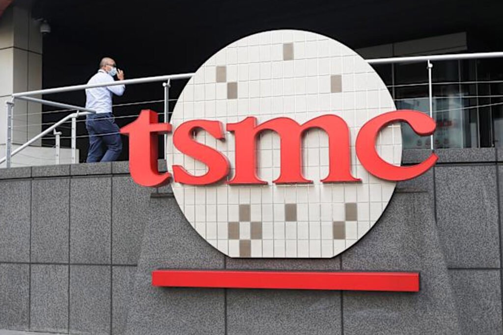 intel-tsmc-joint-venture-us-chip-manufacturing-3-1024x683-2 اینتل و TSMC