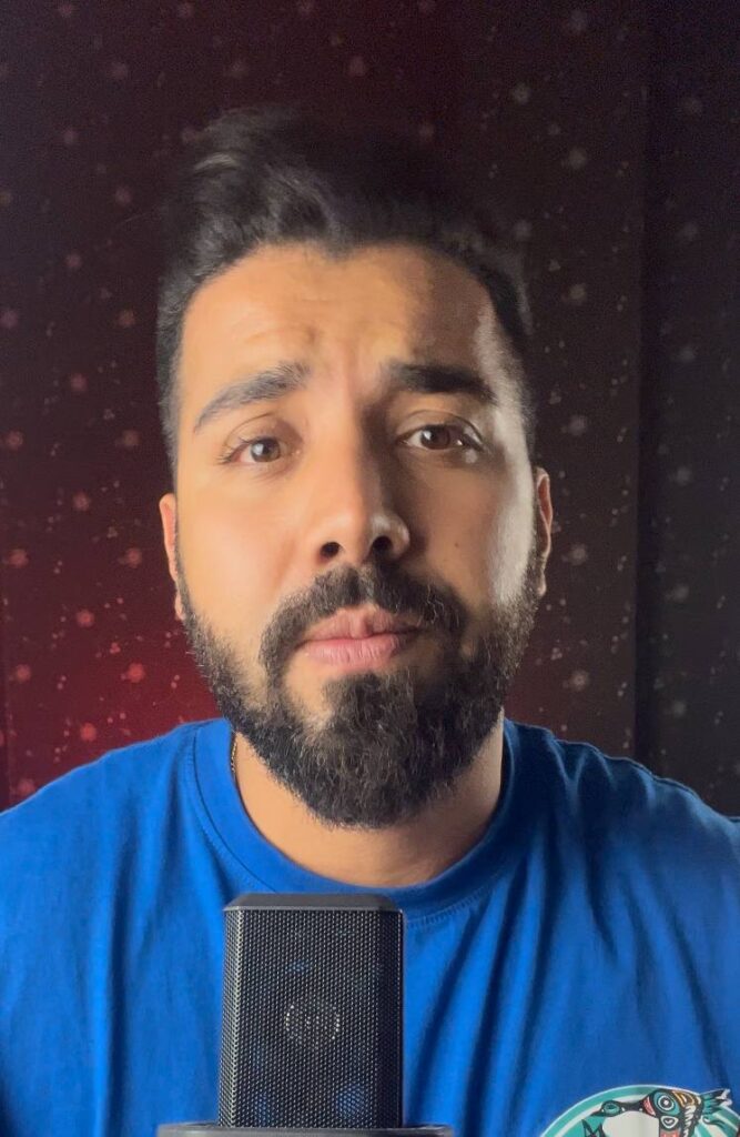 محمد رضا اکبری نژاد در رادیو اقتصاد